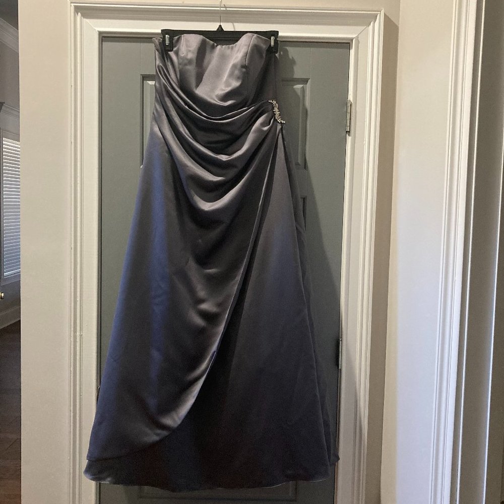 David's Bridal Women 16 Pewter Formal Dress